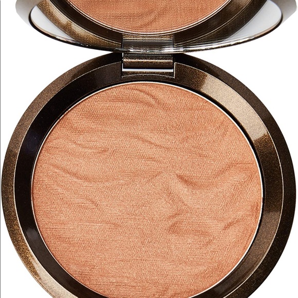 NIB New BECCA Bronzed Bondi Sunlit Sun-Kissed Bronzer for a Sun-Kissed Glow - Picture 2 of 13